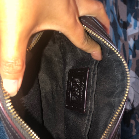 sling bag - Picture 4 of 6